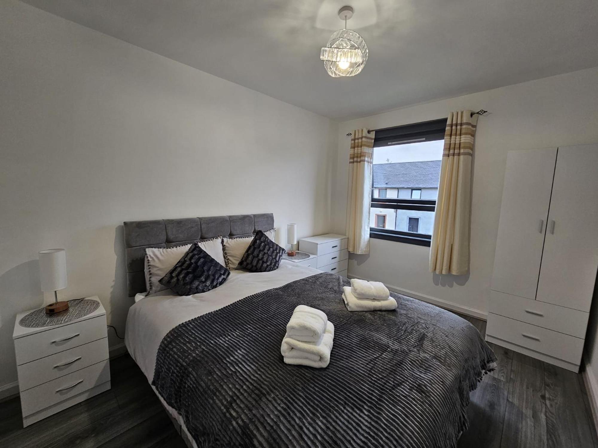 Regina Apartment In フォート・ウィリアム エクステリア 写真