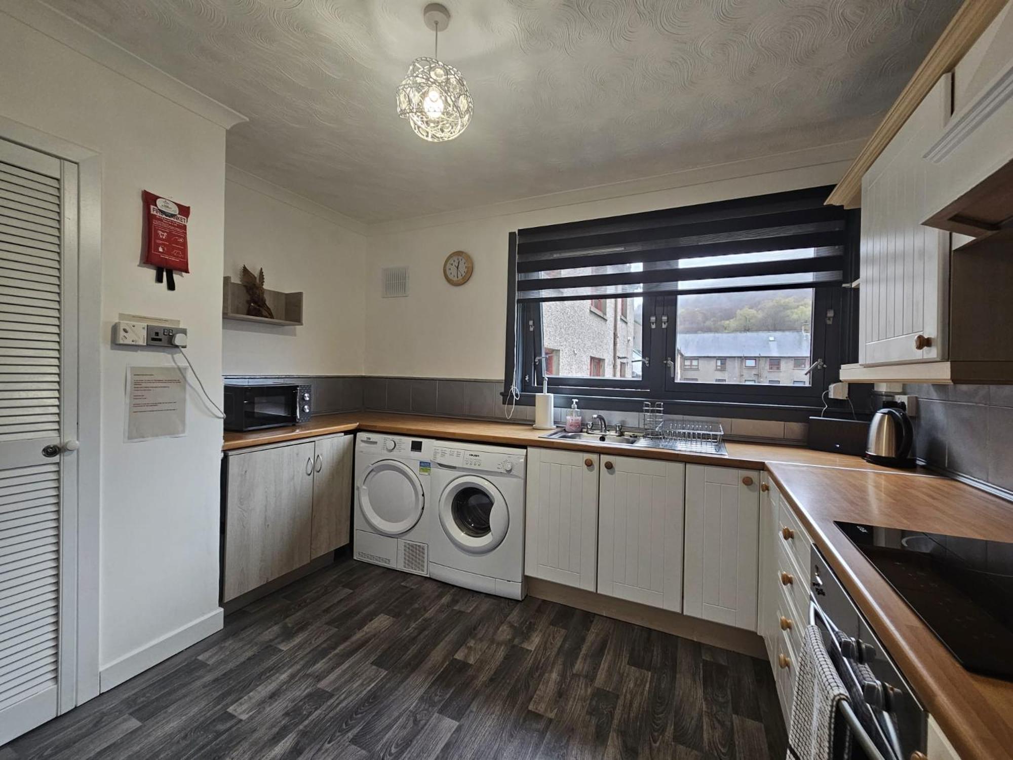 Regina Apartment In フォート・ウィリアム エクステリア 写真